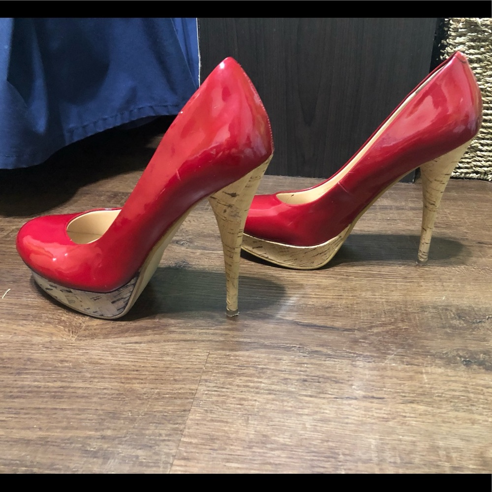 Guess Red High Heel Pumps Cork bottoms Shoes Sz 8M